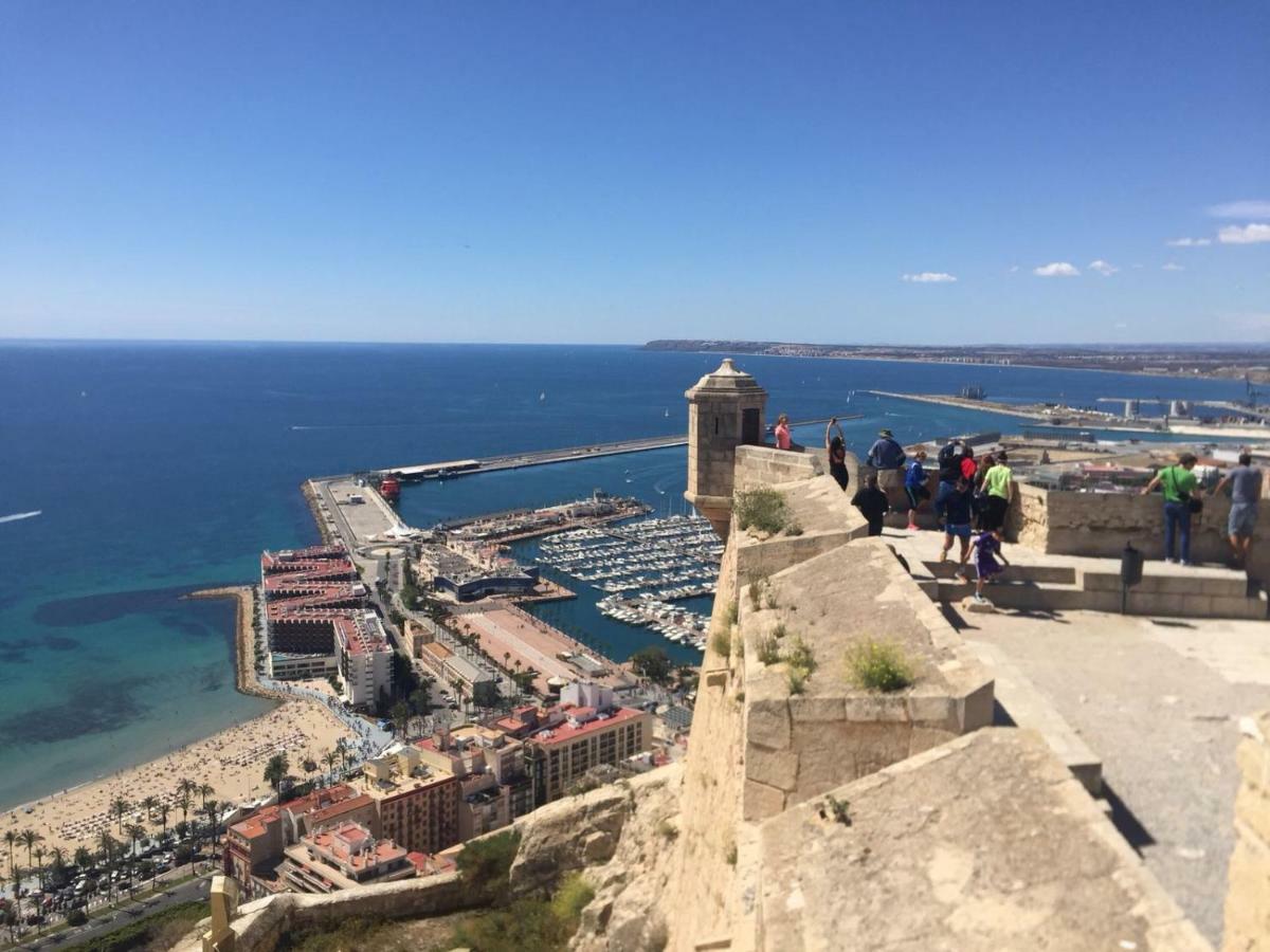 Apartamento Centrico Castillo S. Barbara Alicante Eksteriør billede